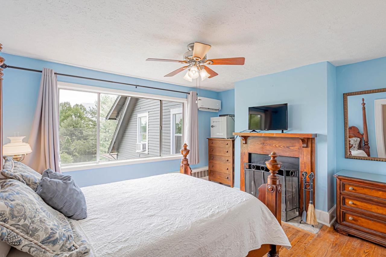 Echo Mountain Inn Hendersonville Εξωτερικό φωτογραφία