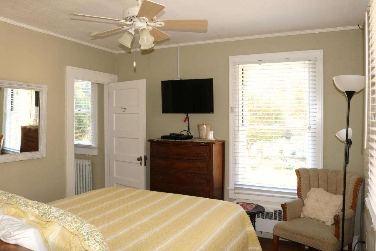 Echo Mountain Inn Hendersonville Εξωτερικό φωτογραφία